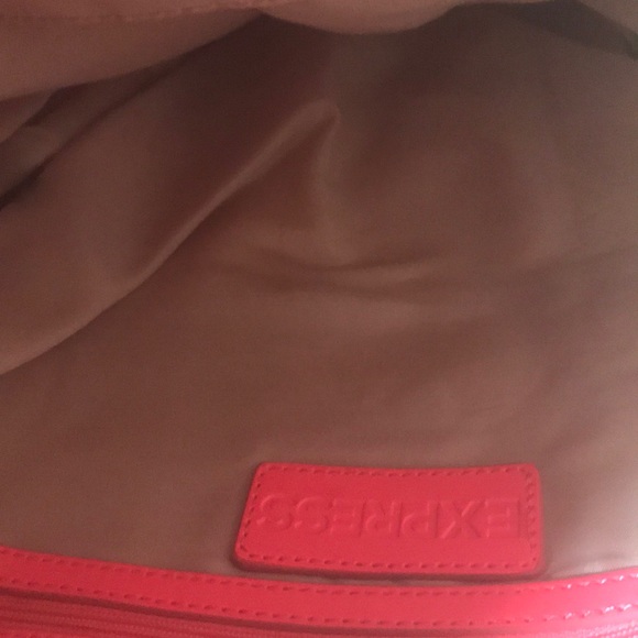 Handbag - Picture 3 of 4